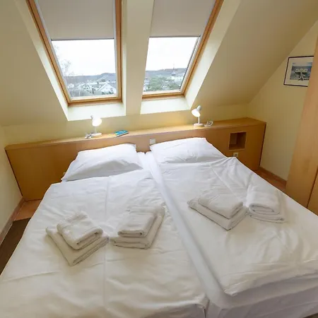 Malepartus - Penthouse 09